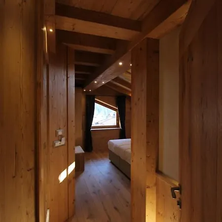 Alpenlieben B&B 사파다