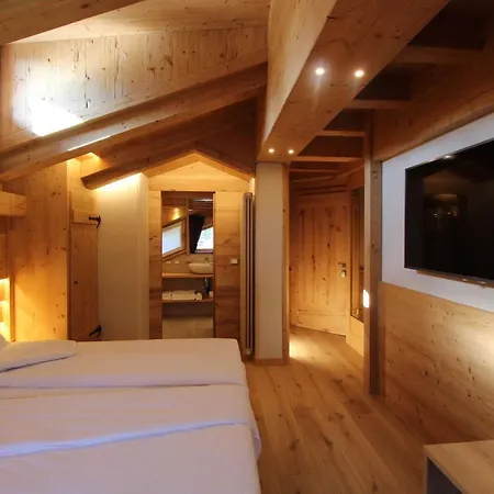 Alpenlieben Bed & Breakfast *